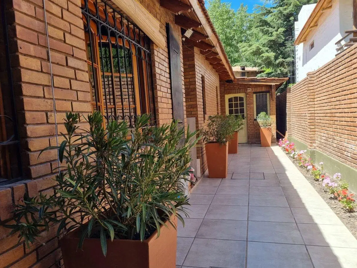 VENTA CASA LUJAN DE CUYO DRUMMOND MENDOZA 4