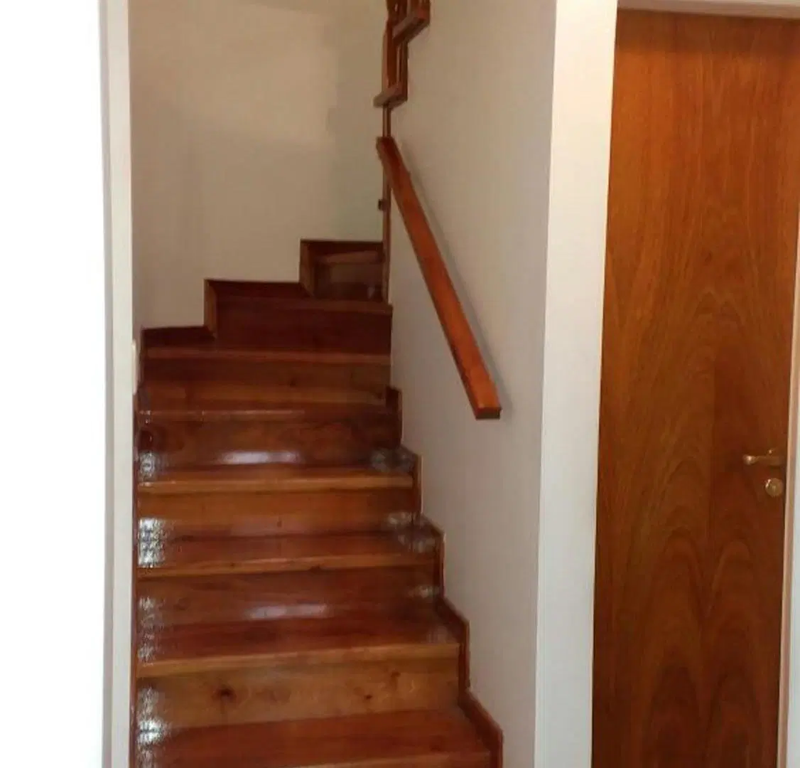 VENTA DE CASA CON PISCINA 4