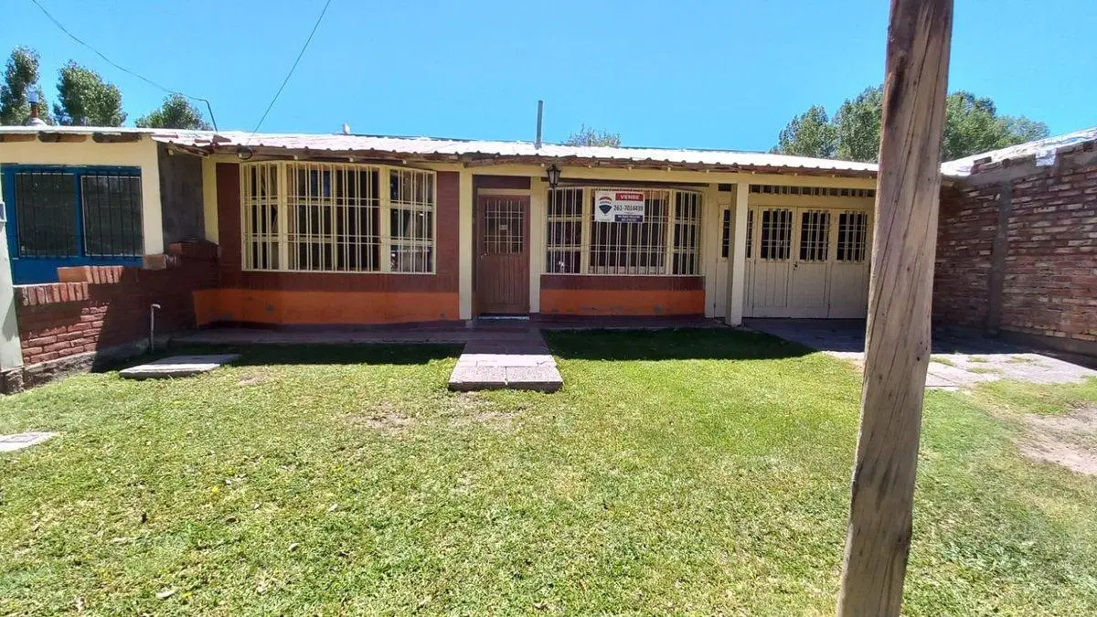 VENTA. CASA EN Barrio Jardin Norte Las Heras 4