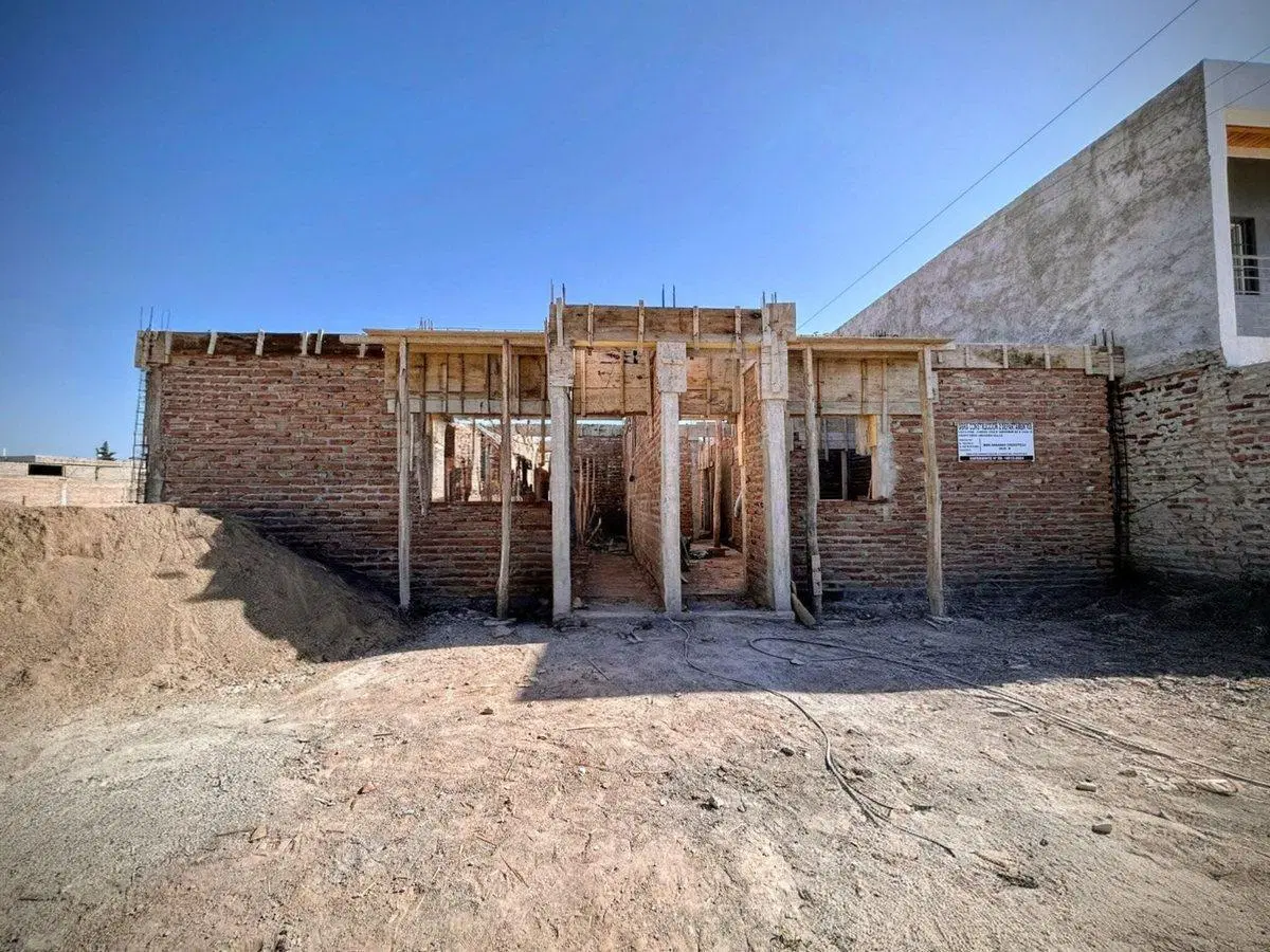 CASA EN POZO DOS HAB. BARRIO ANDESMAR GUAYMALLEN 2