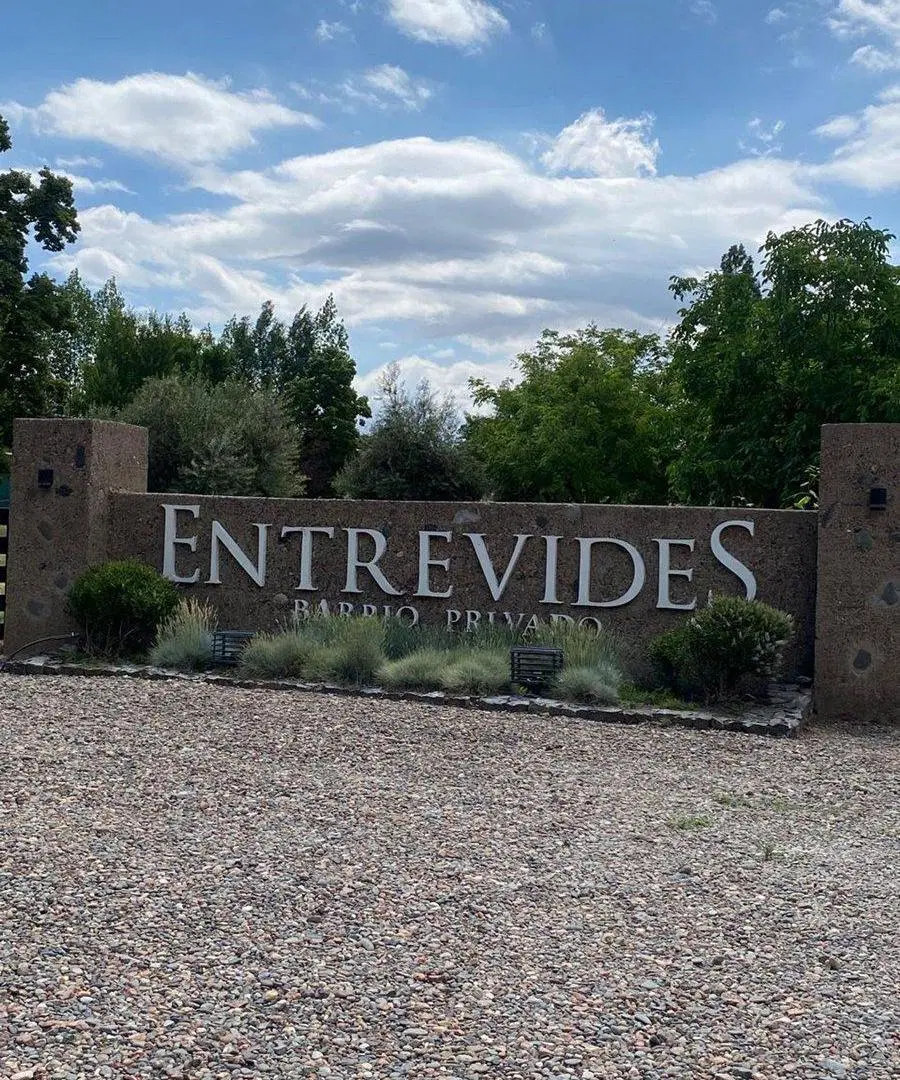 Oportunidad de inversión y vida en Entrevides 2