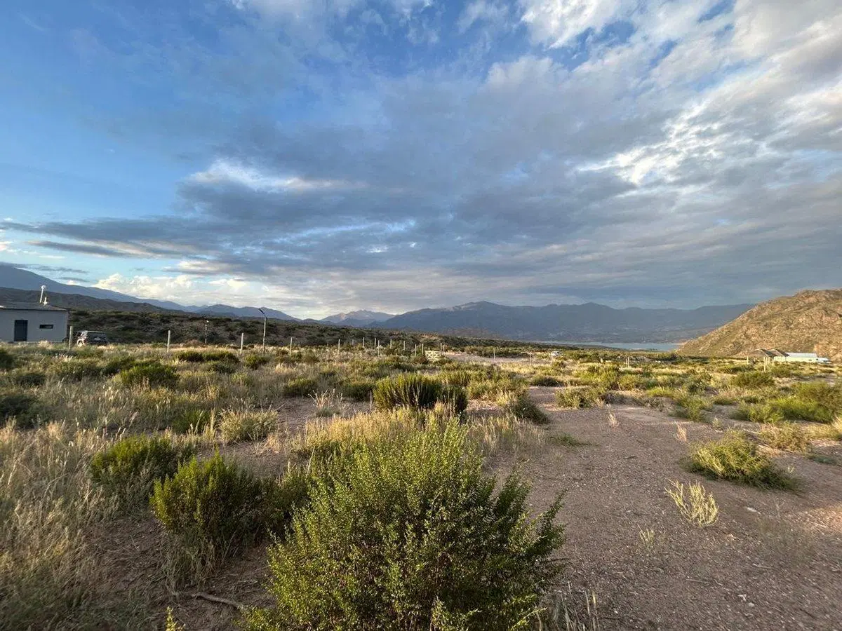 LOTE EN VENTA VISTA AL PERILAGO EN POTRERILLOS 5