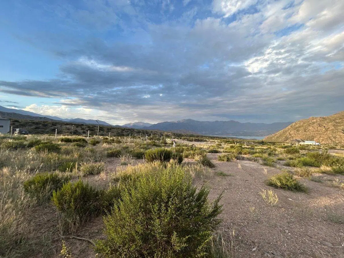 LOTE EN VENTA VISTA AL PERILAGO EN POTRERILLOS 2