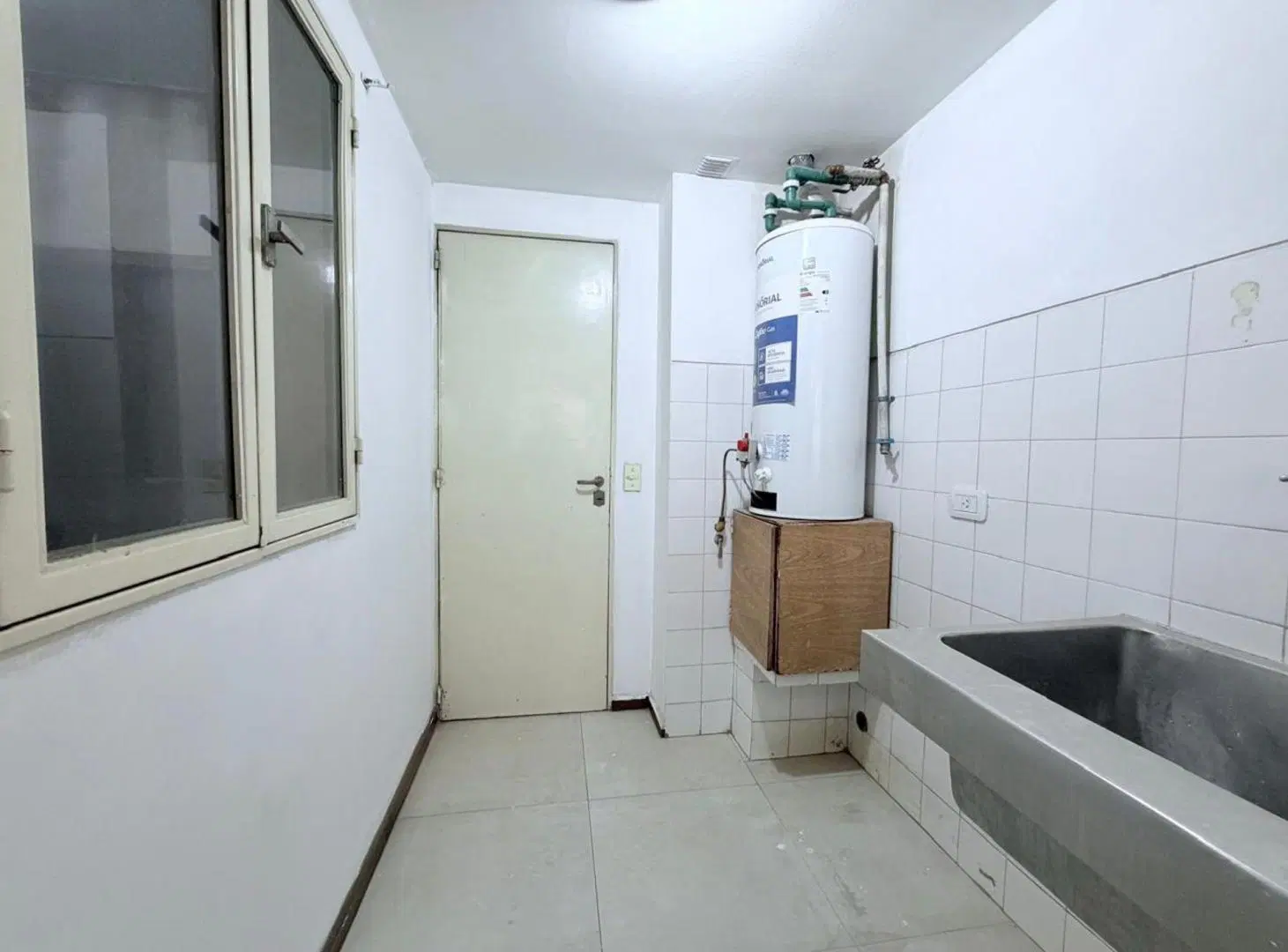 DEPARTAMENTO EN PLENA CAPITAL, DOS HABITACIONES 3