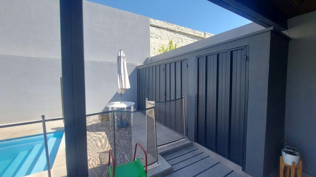 VENTA CASA 3 DORMITORIOS BARRIO URQUIZA GUAYMALLÉN 2