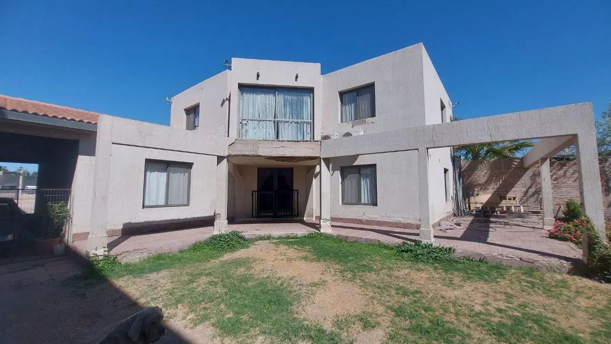 VENTA CASA PILETA QUINCHO LOCAL GALPON CORRALITOS 4