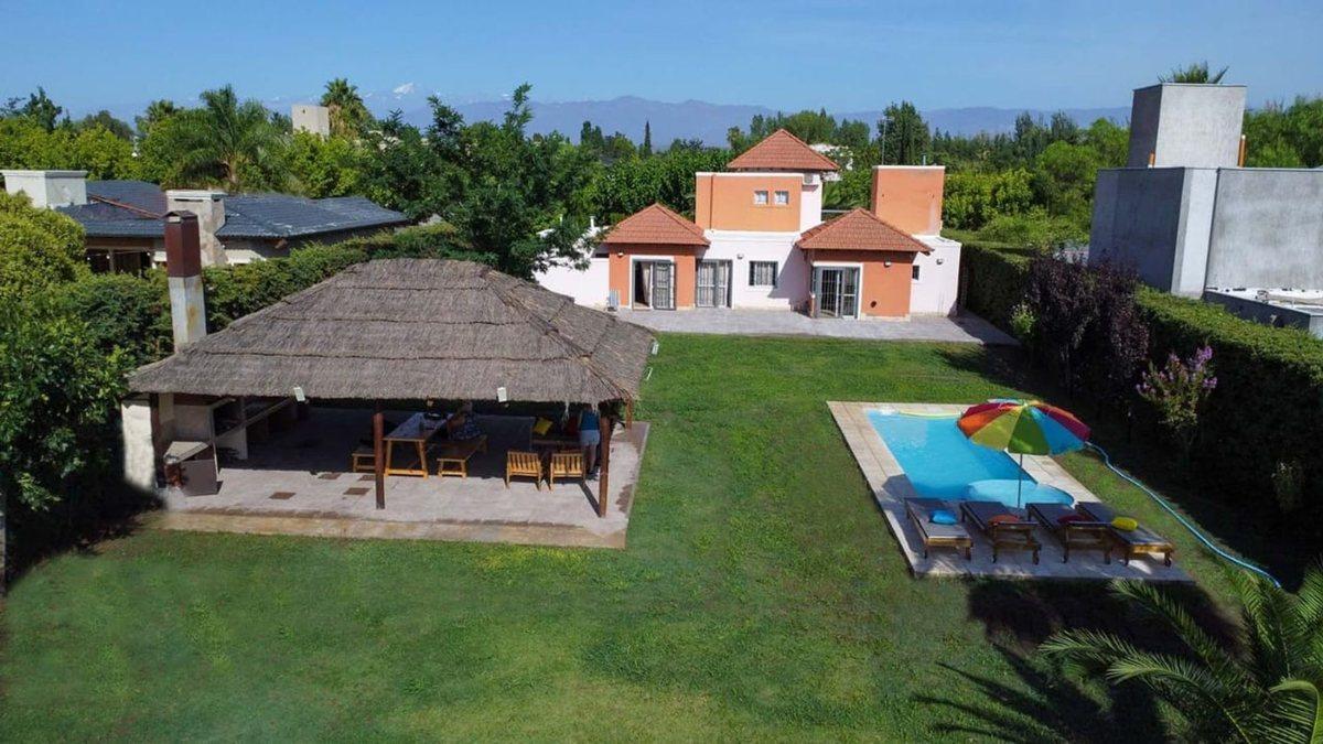 VENTA CASA, MAIPU BARRIO CERRADO 3 HABITACIONES