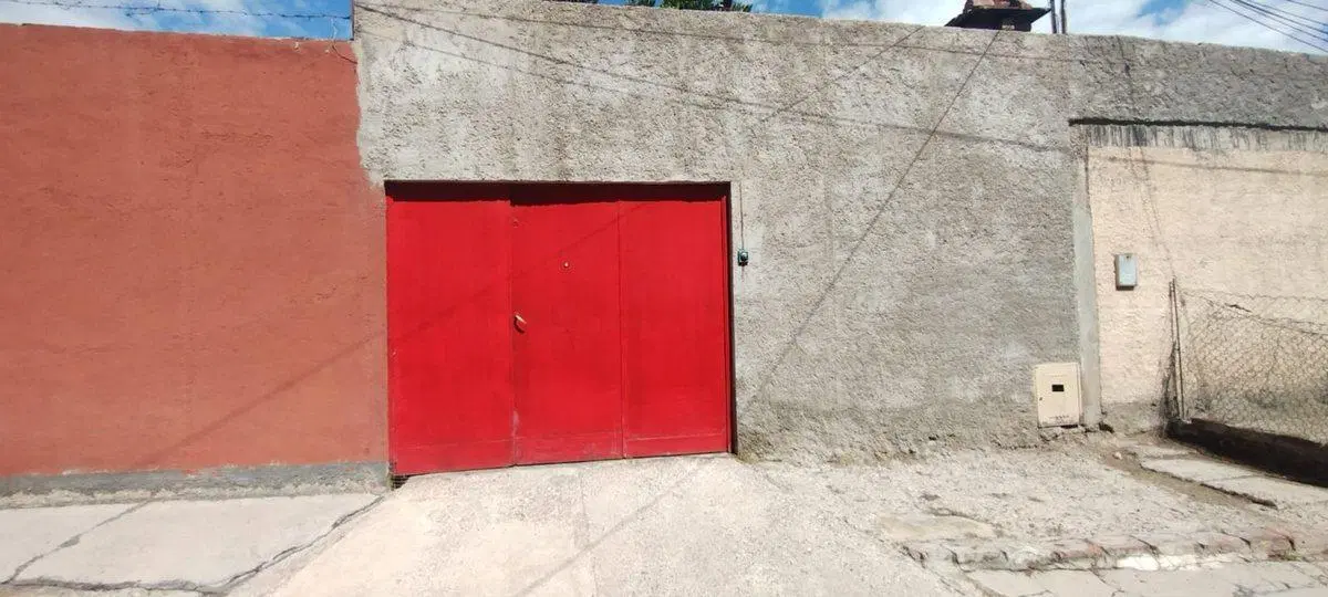 VENTA CASA 2 DOR. COCHERA GODOY CRUZ 4