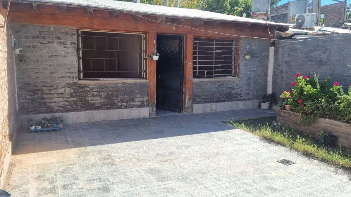 CASA EN VENTA EN LAS HERAS 2