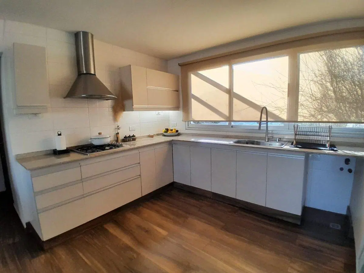 CASA A LA VENTA EN BARRIO "LAS CORTADERAS 2" 3