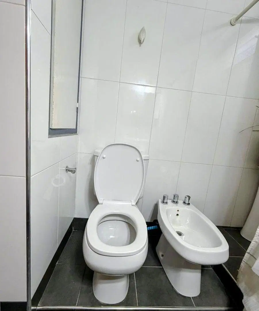 VENTA CASA EN BARRIO SANTA ANA, 3 DORMITORIOS 3