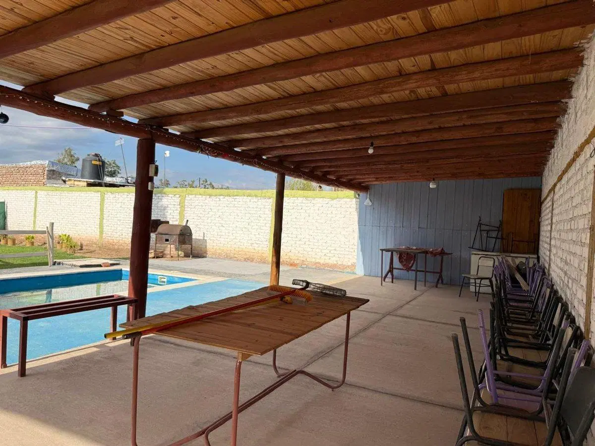 VENTA CASA CON PILETA B. ALTO CORDILLERANO LAVALLE 5