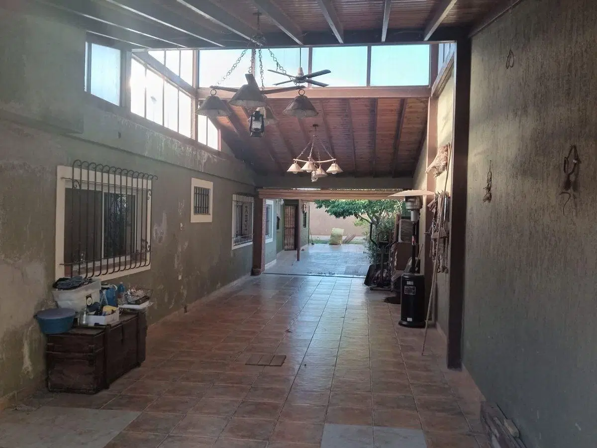 VENTA CASA Y DEPARTAMENTO EN GODOY CRUZ MENDOZA. 3