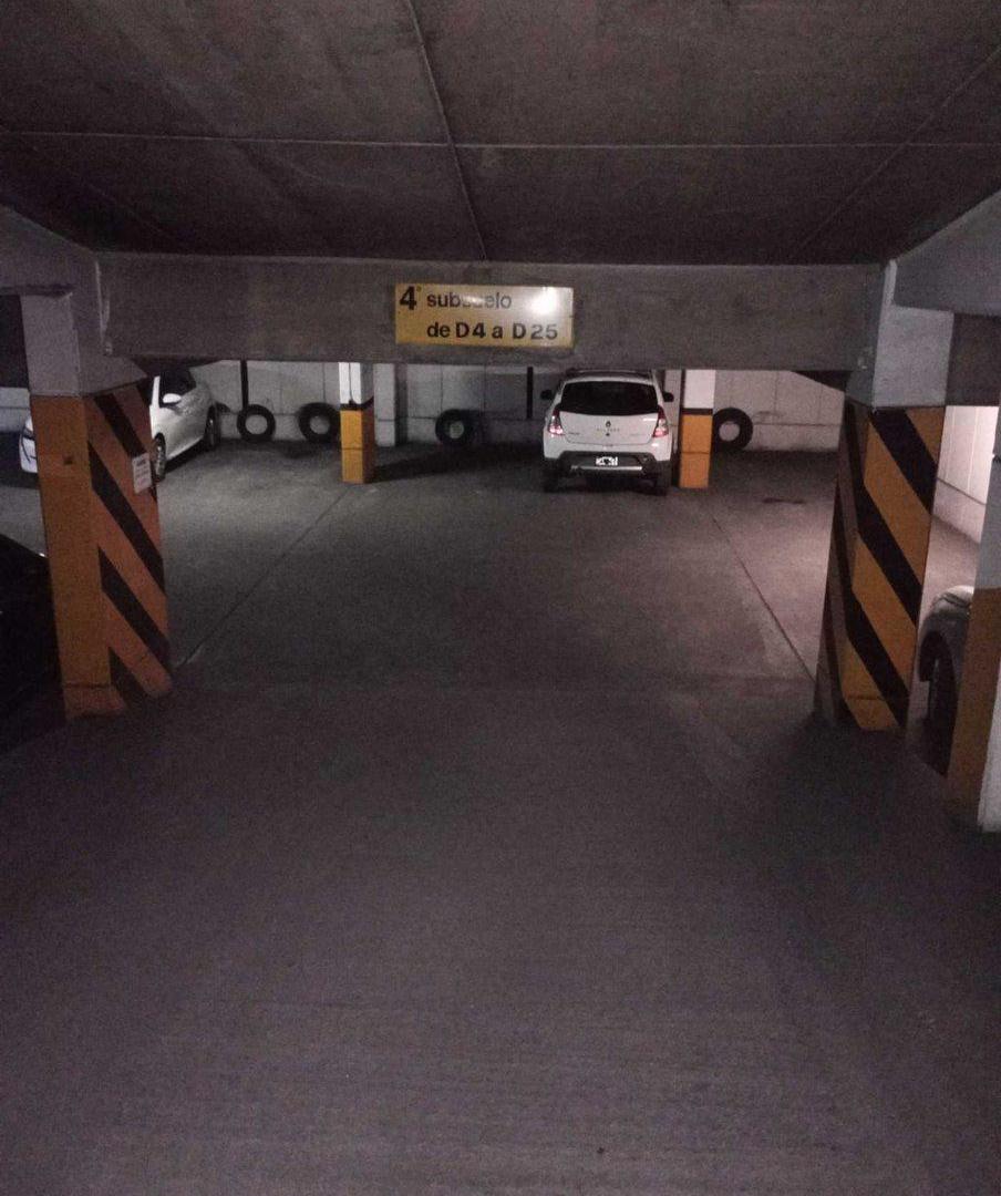 Foto de VENTA COCHERA FIJA CALLE GUTIERREZ CIUDAD MZA, imagen 2