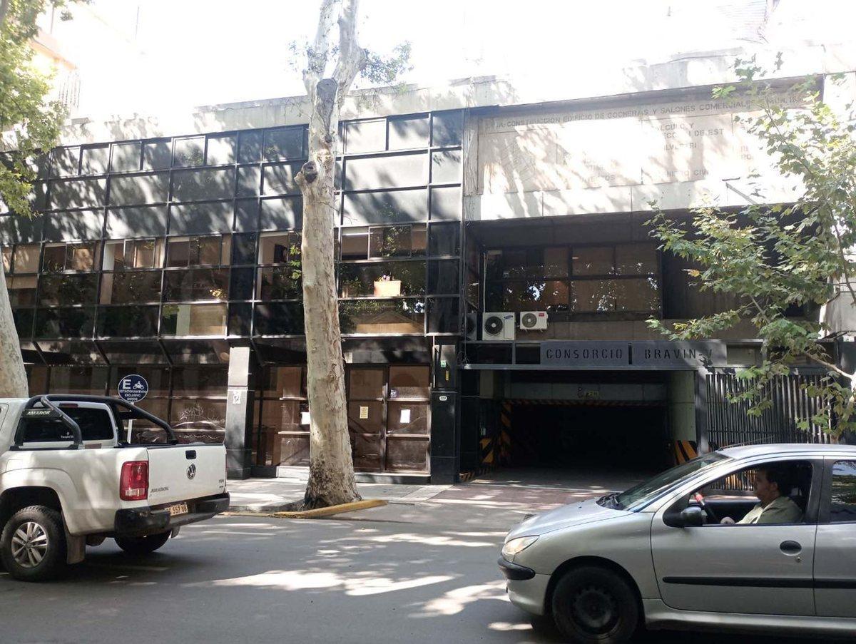Foto de VENTA COCHERA FIJA CALLE GUTIERREZ CIUDAD MZA, imagen 4