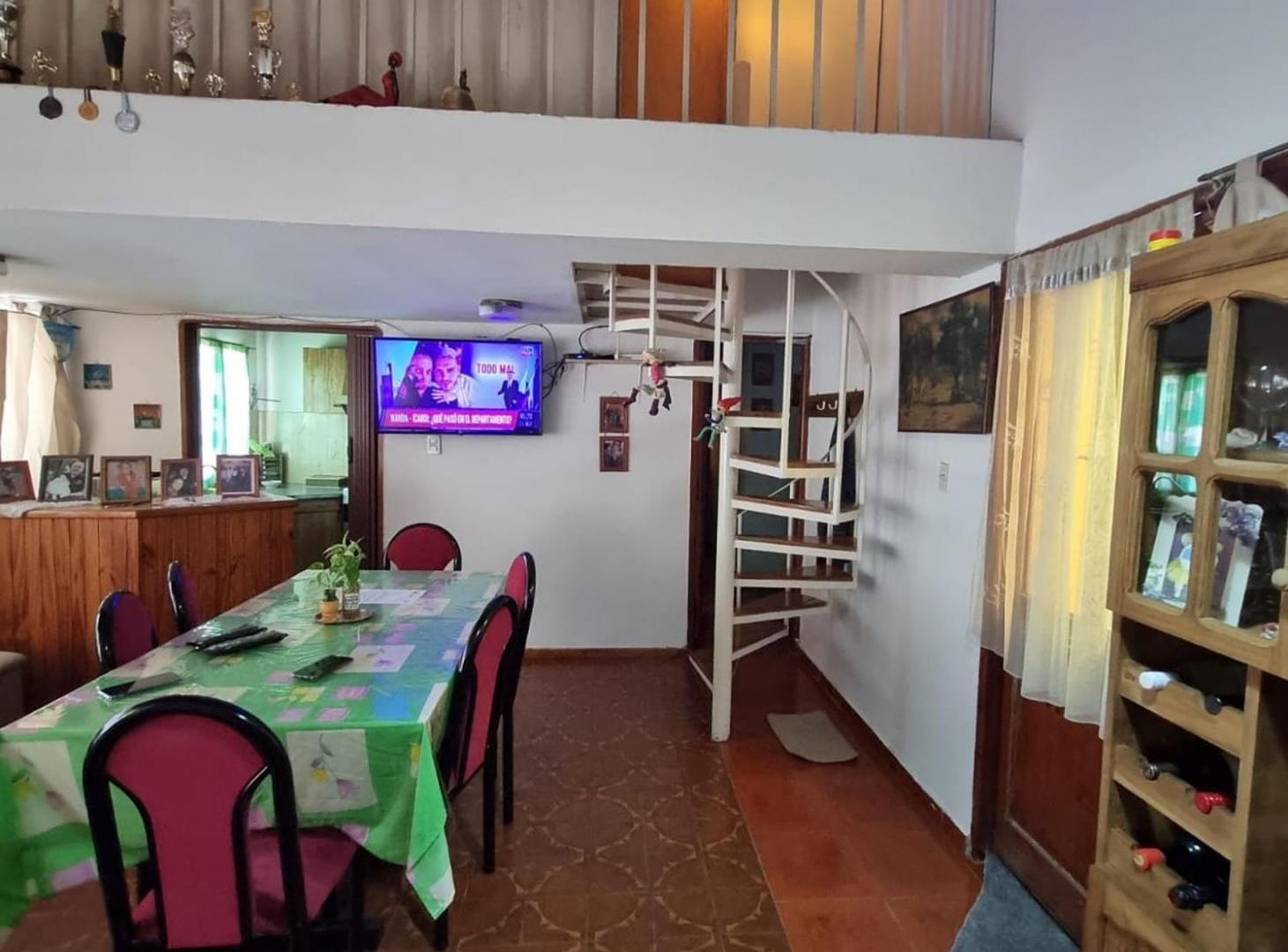 Foto de CASA EN VENTA GODOY CRUZ + LOCAL COMERCIAL, imagen 4