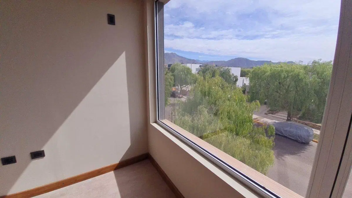 VENTA DEPARTAMENTO DALVIAN MENDOZA 5
