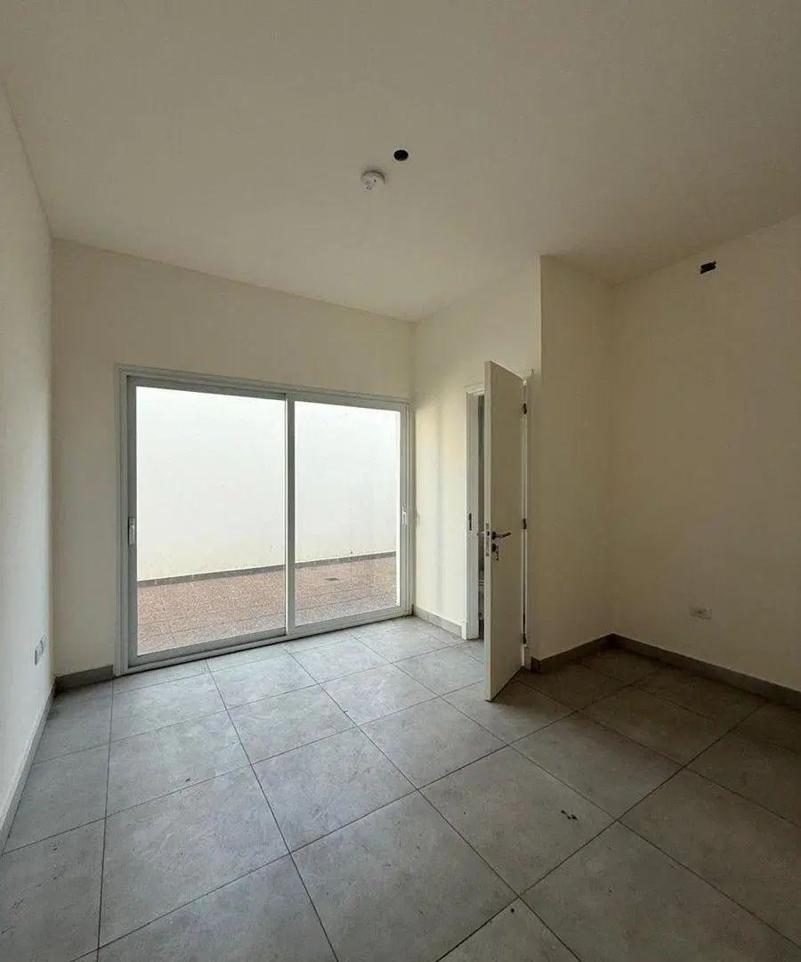 Oficina en venta- Lujan de Cuyo- 2