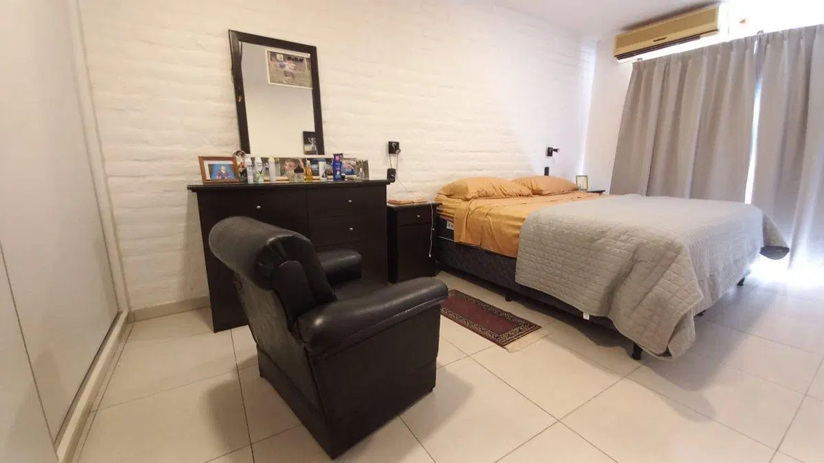 VENTA DE QUINTA, 3 CASAS Y SALON COMERCIAL, GLLEN 5