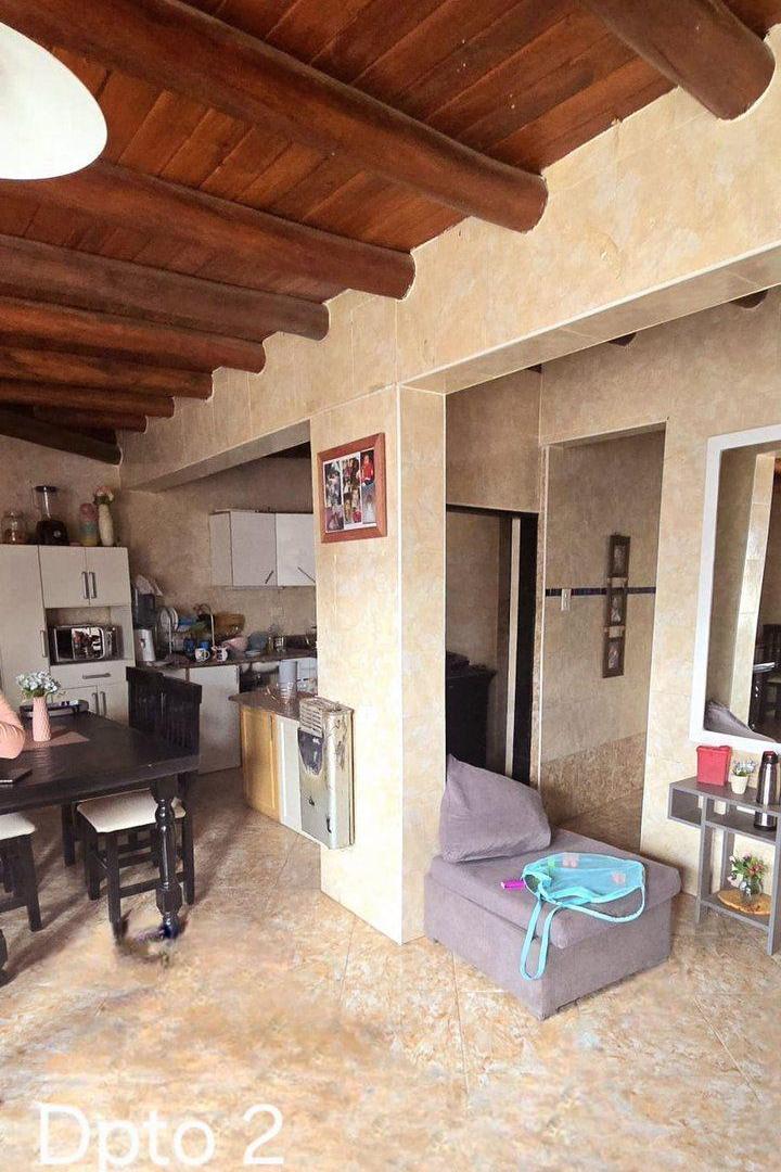 Foto de VENTA DE CASA + 2 DEPARTAMENTO GUAYMALLÉN, imagen 3