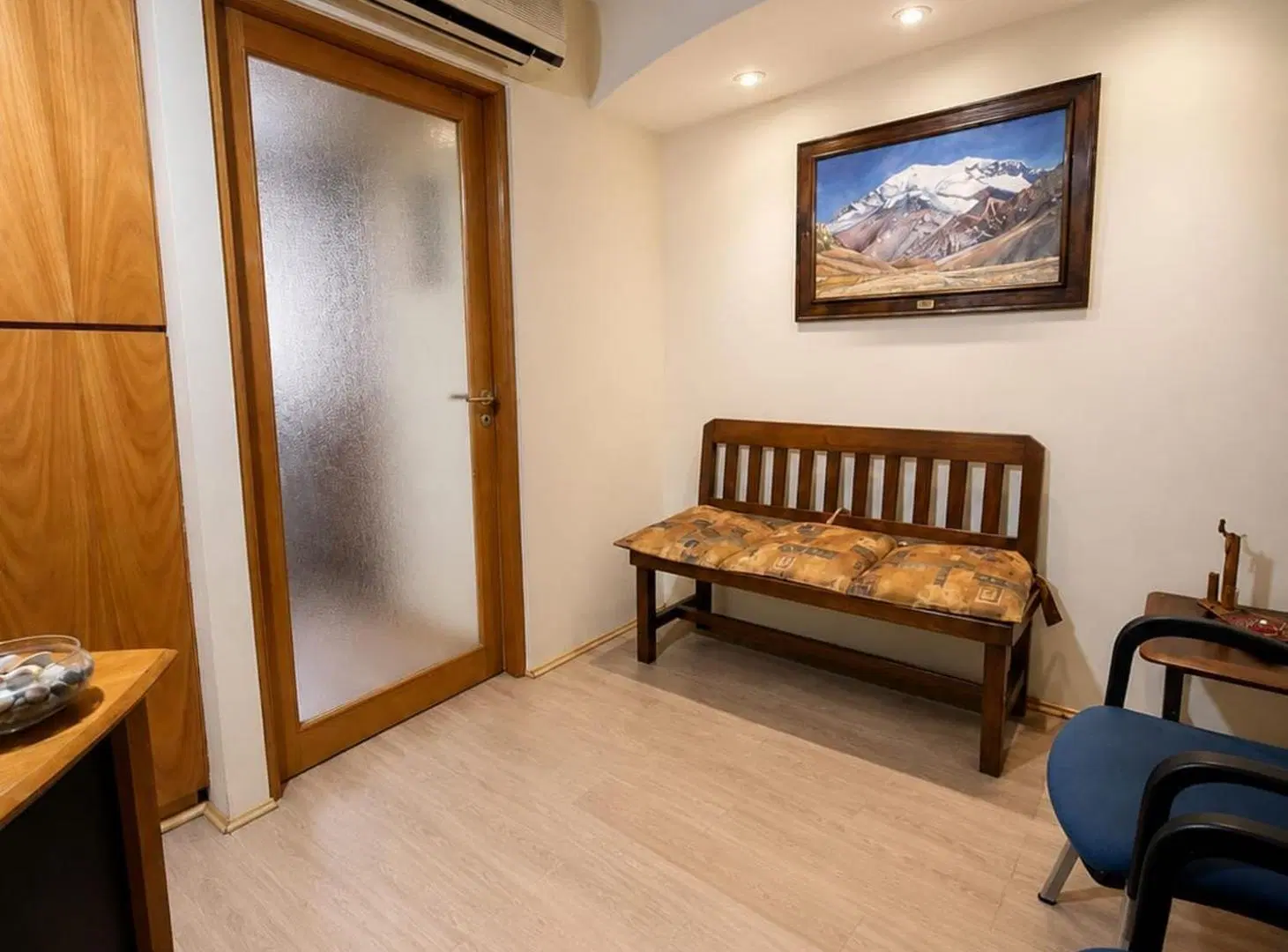 Oficina en Venta  3 Privados, Recepción y Ascensor 2
