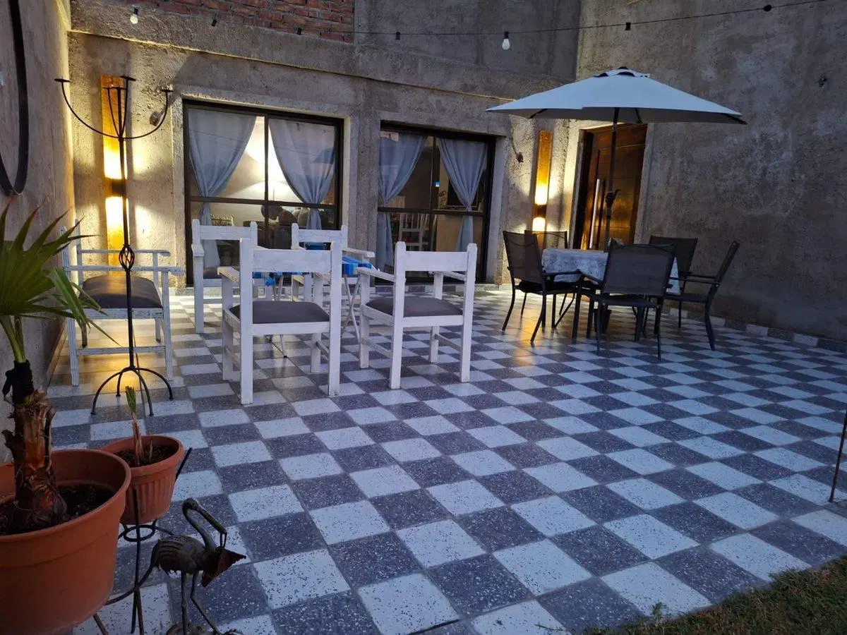 CASA EN VENTA CON PISCINA B PRIVADO CORRALITOS 4
