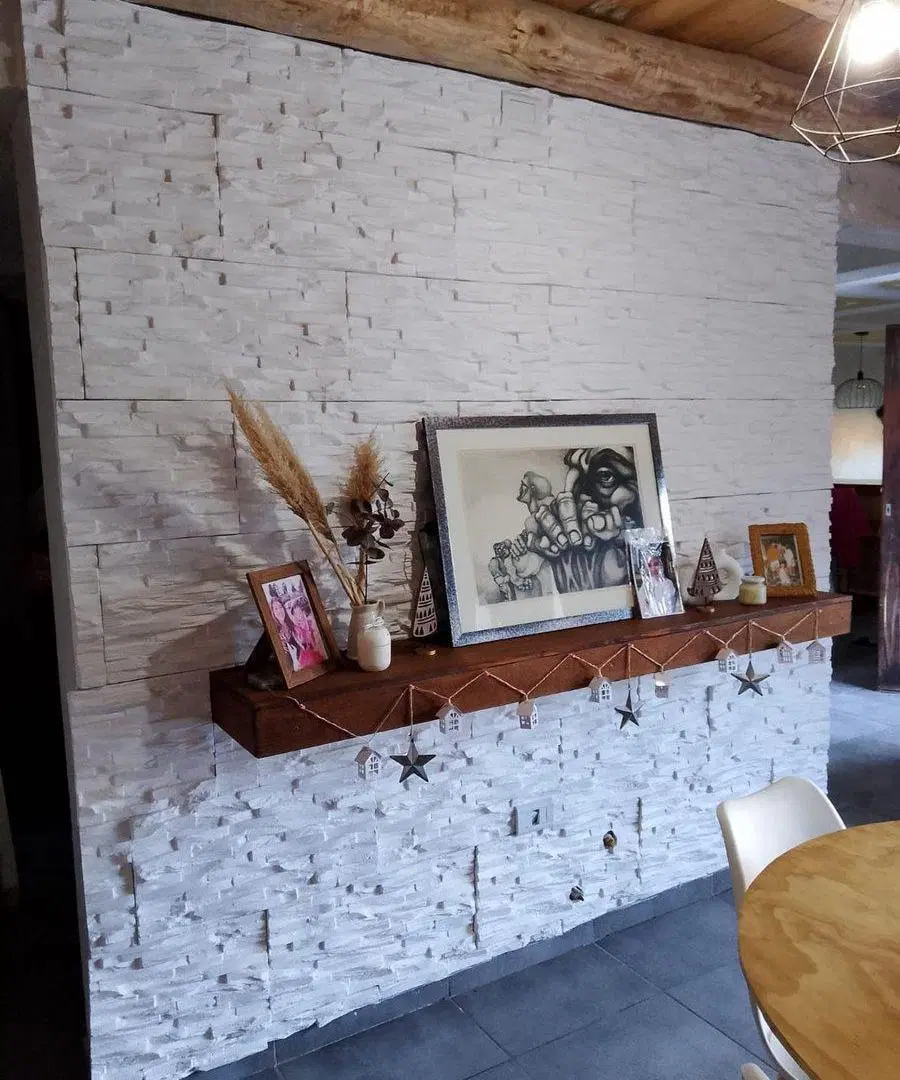 CASA EN VENTA CON PISCINA B PRIVADO CORRALITOS 2