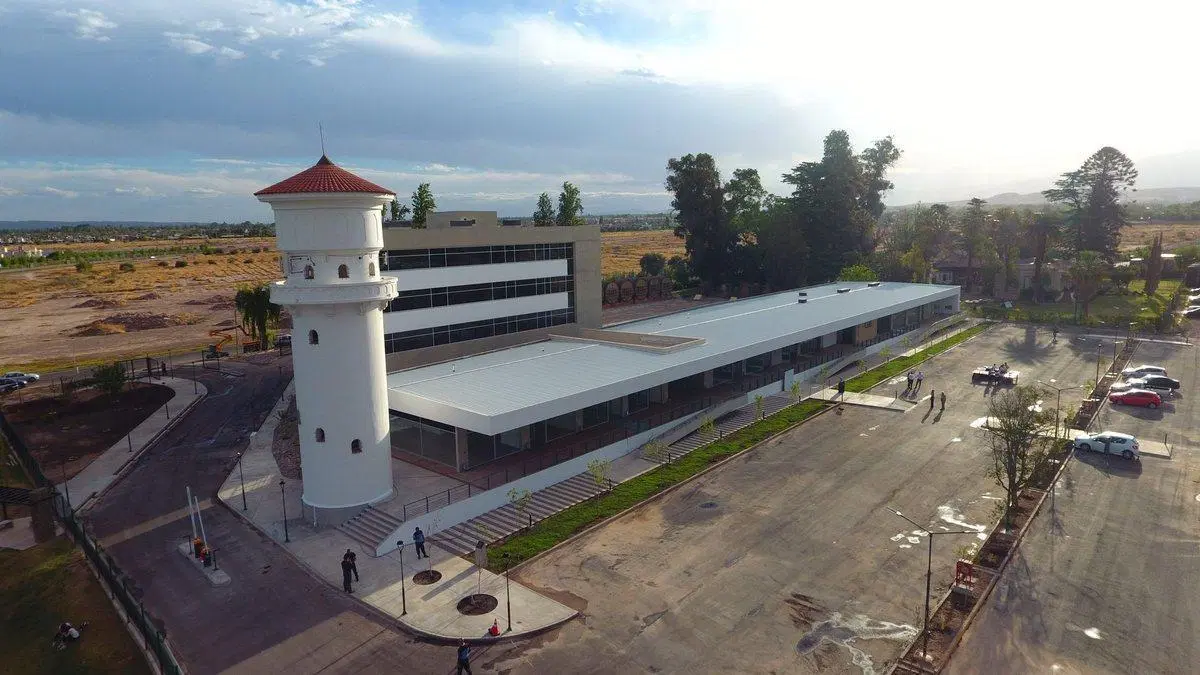 VENTA OFICINA MAIPU MENDOZA TORREON 5