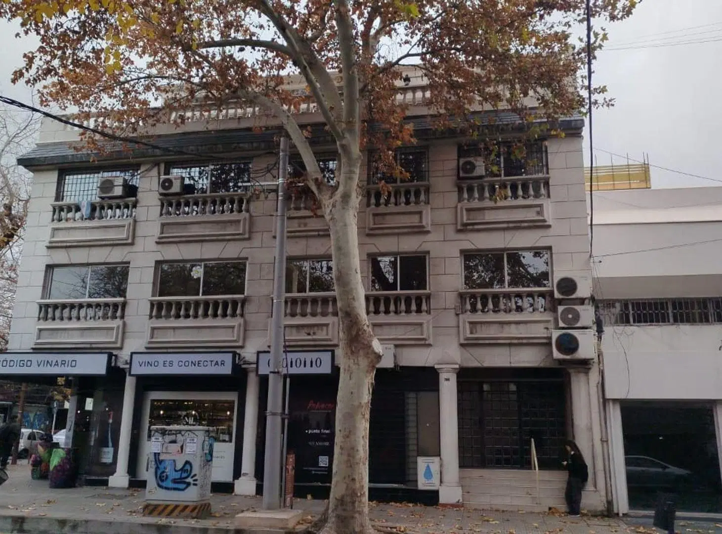 ALQUILER DE OFICINA EN MICROCENTRO MENDOZA 4