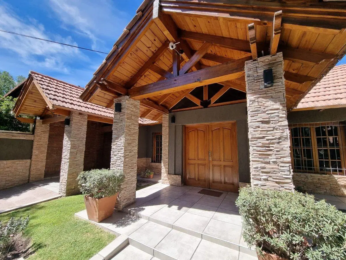 VENTA CASA LUJAN DE CUYO DRUMMOND MENDOZA 4
