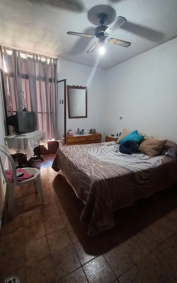 VENTA CASA 4 HAB. Y TALLER MECÁNICO LAS HERAS 5