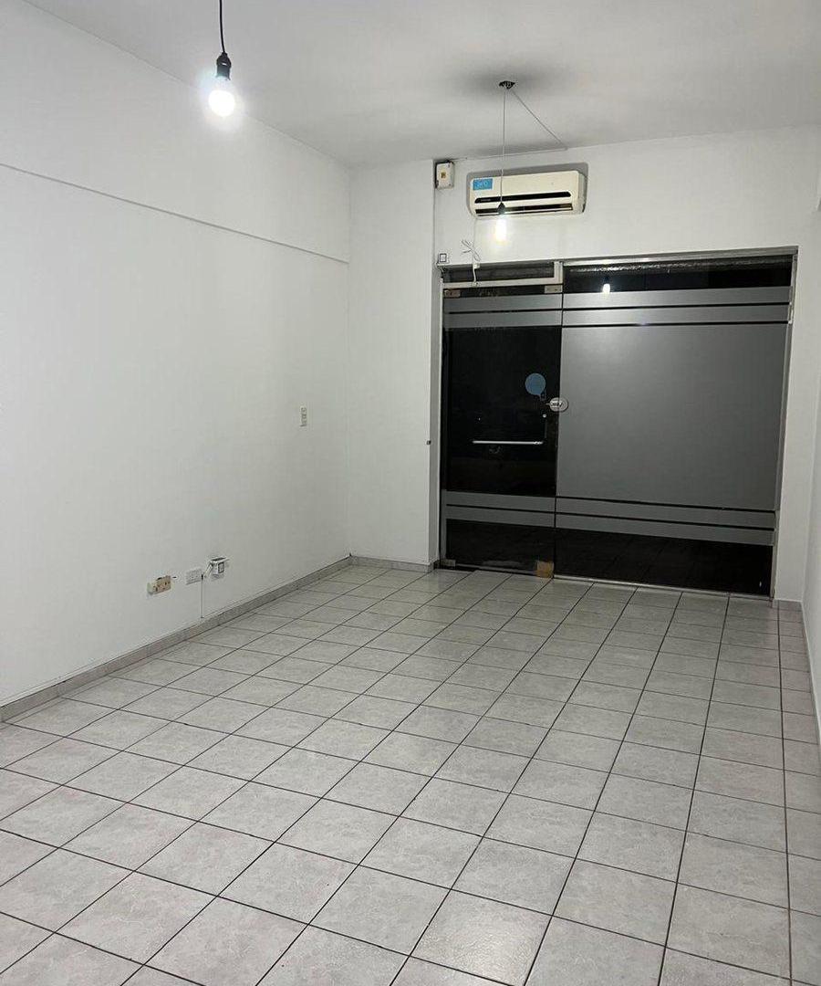 Foto de VENTA LOCAL LUJAN MENDOZA, imagen 5