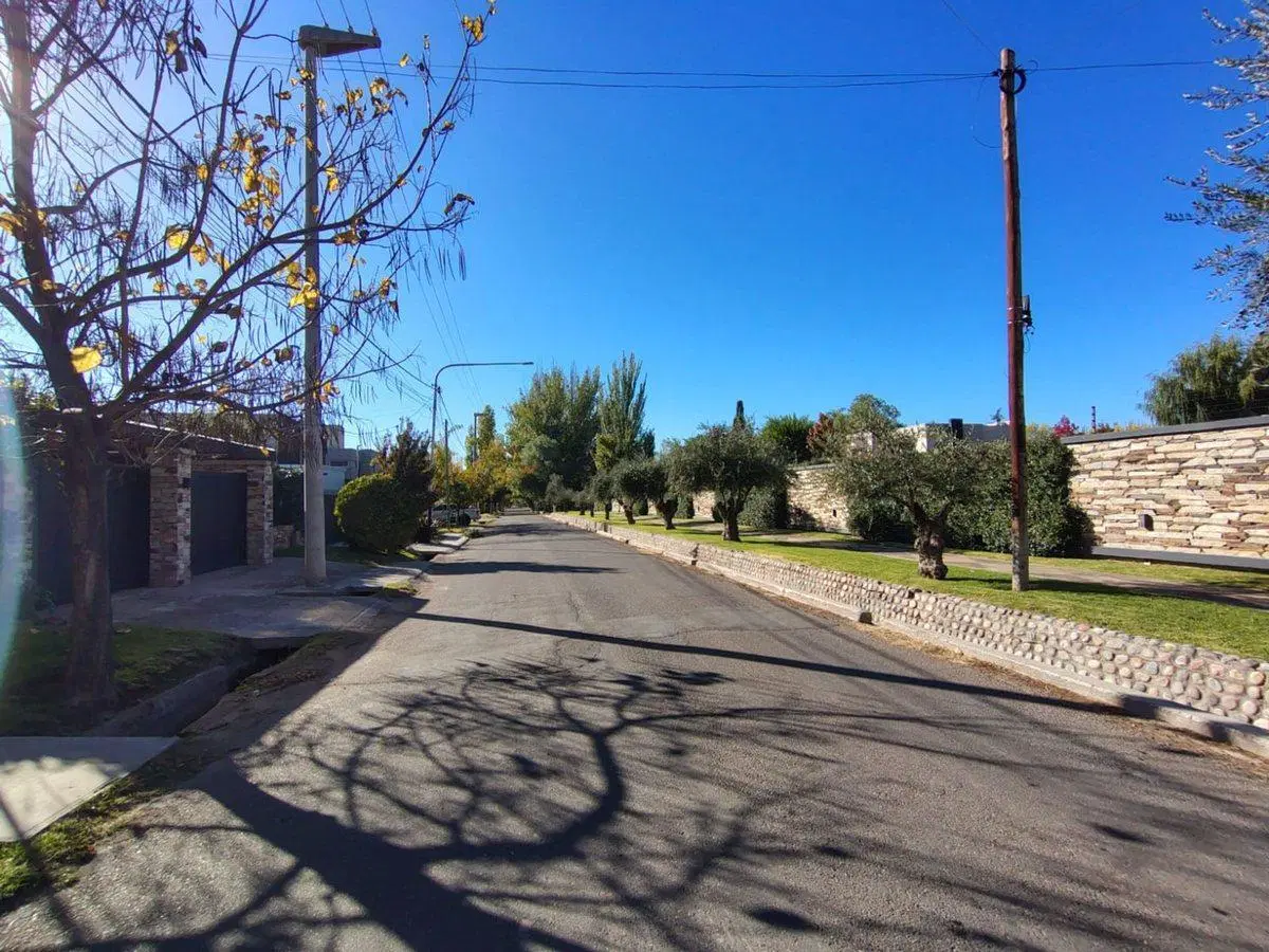 Se vende casa en Chacras de Coria, Mendoza 8