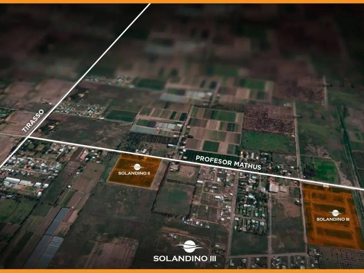 VENTA LOTE ESQUINA EN BARRIO SOL ANDINO III 4