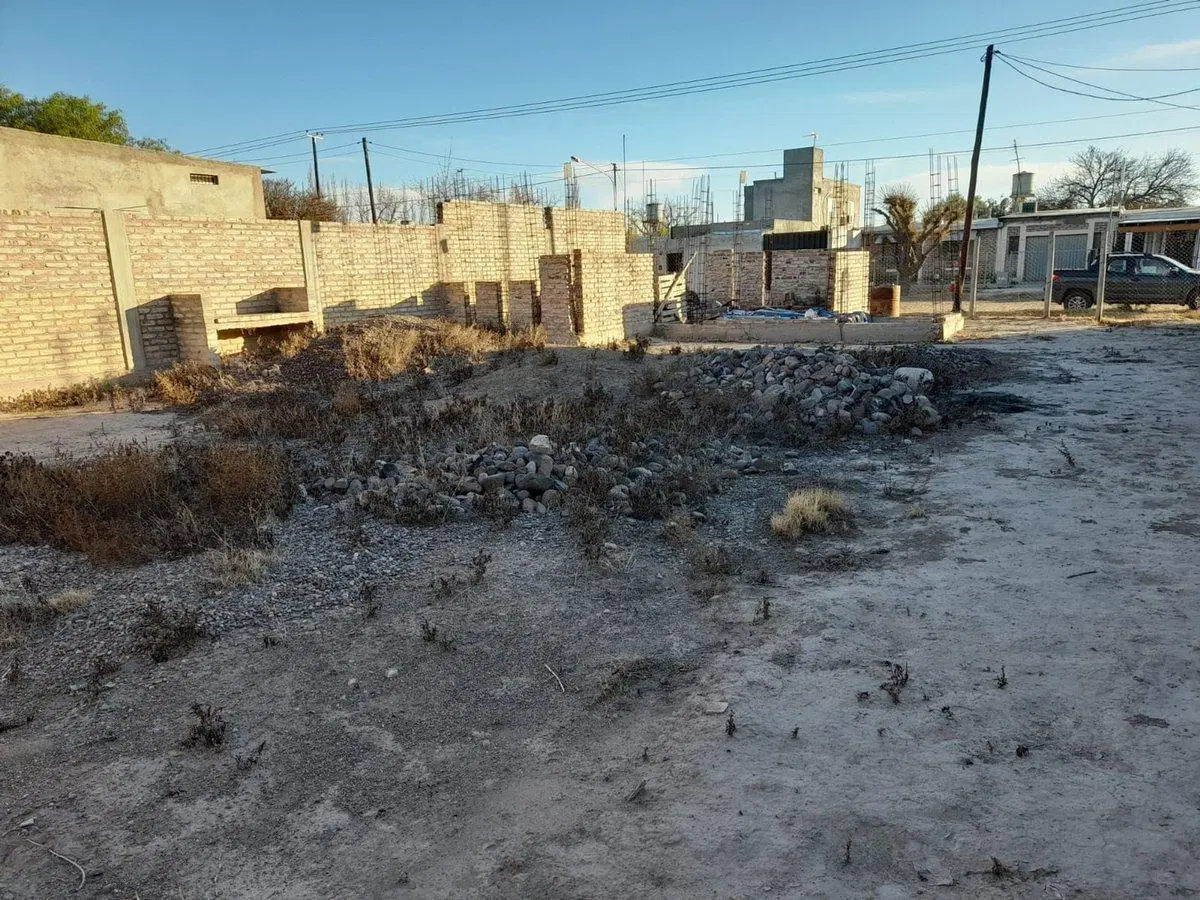 RIVADAVIA VENTA LOTE CON CIERRE PERIMETRAL 3