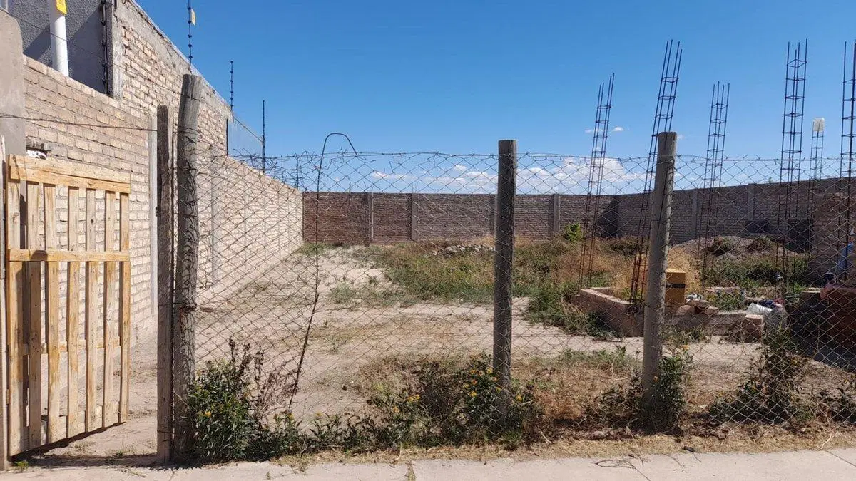 RIVADAVIA VENTA LOTE CON CIERRE PERIMETRAL 4