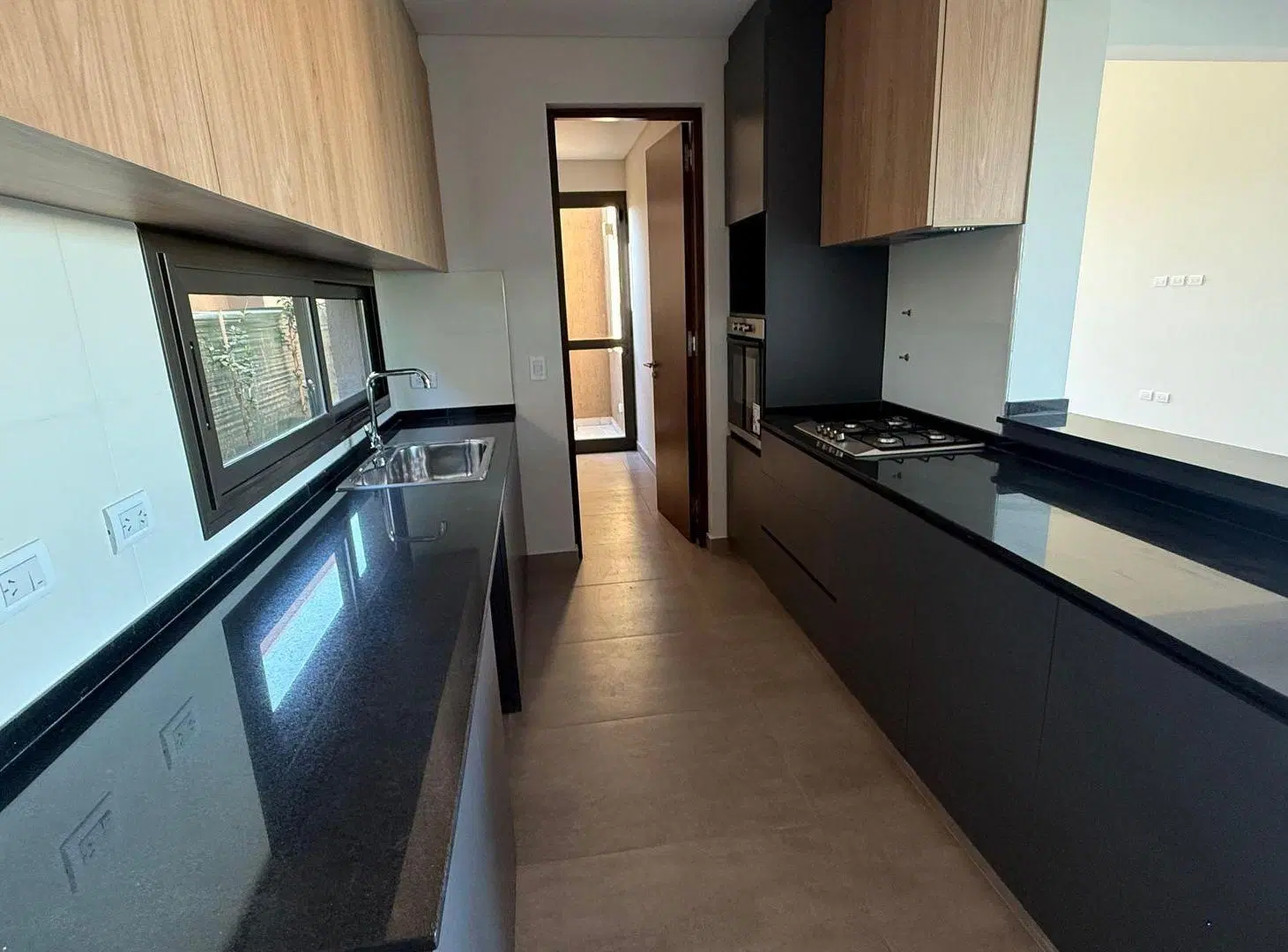 VENTA DE CASA EN GRAN BOEDO. Luján de Cuyo 4