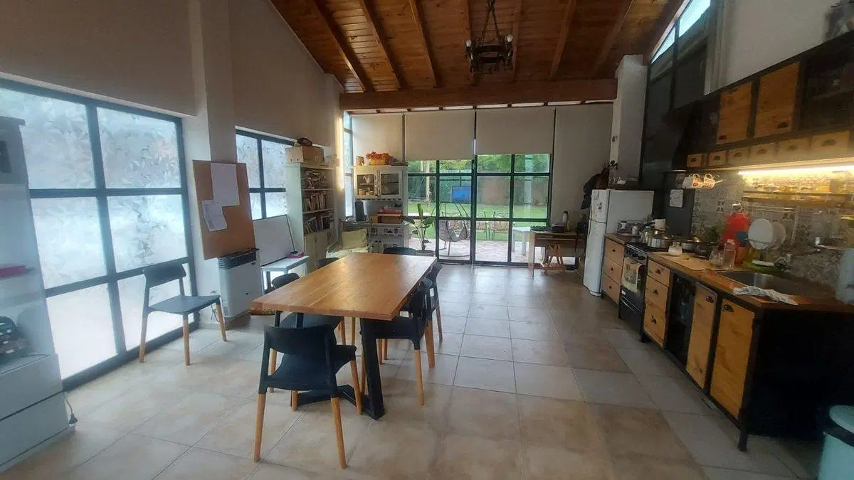 CASA EN VENTA LUJAN DE CUYO 5