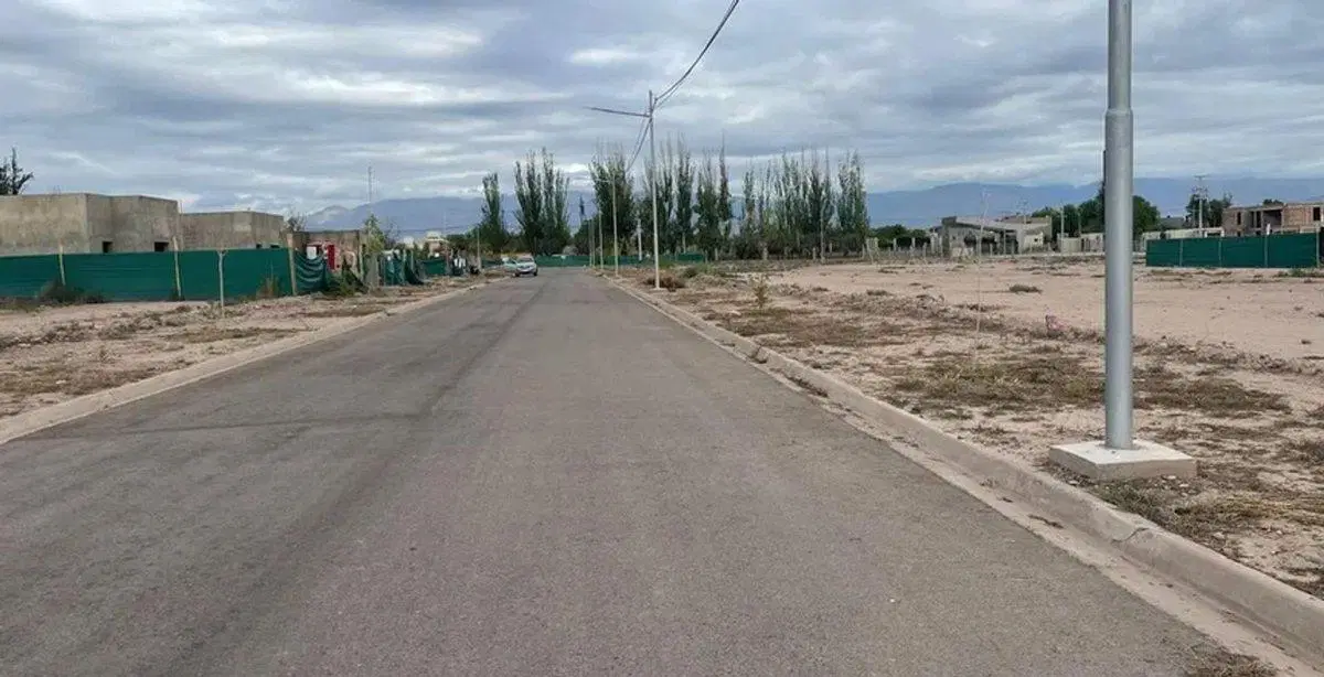 VENTA LOTE CENTRAL B° PRIVADO MILCAYAC ll. MAIPU 5