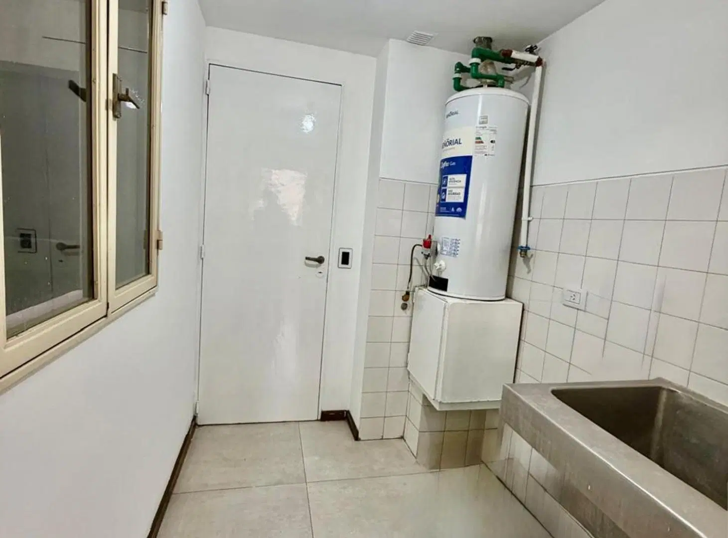 DEPARTAMENTO EN PLENA CAPITAL, DOS HABITACIONES 5