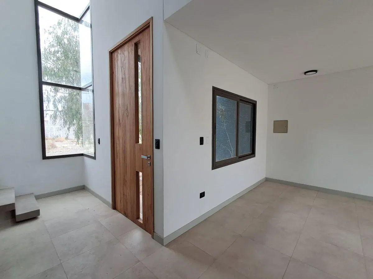 DUPLEX EN VENTA A ESTRENAR EN BARRIO ALTA MENDOZA 5