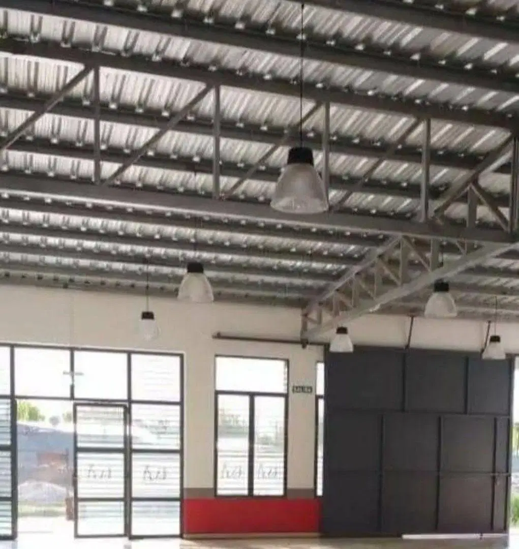 VENTA IMPORTANTE SALÓN COMERCIAL TUNUYAN  MENDOZA 3