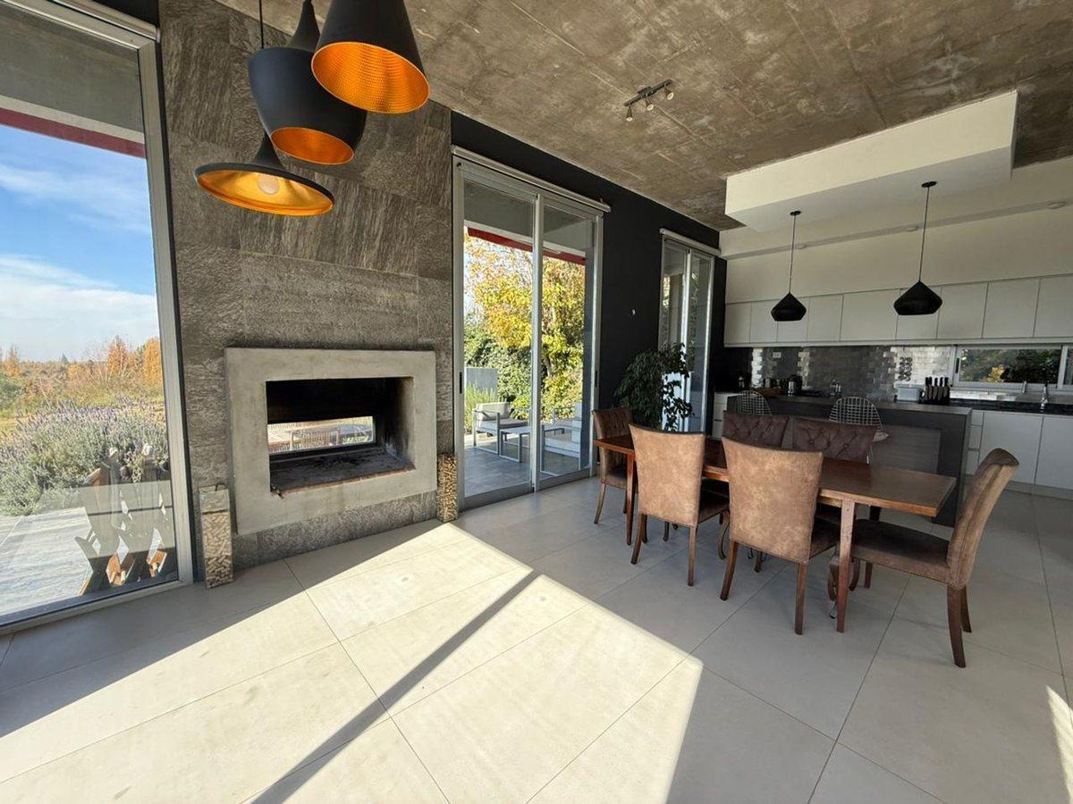 Foto de Casa en venta - Chacras de Coria - Luján de Cuyo, imagen 4