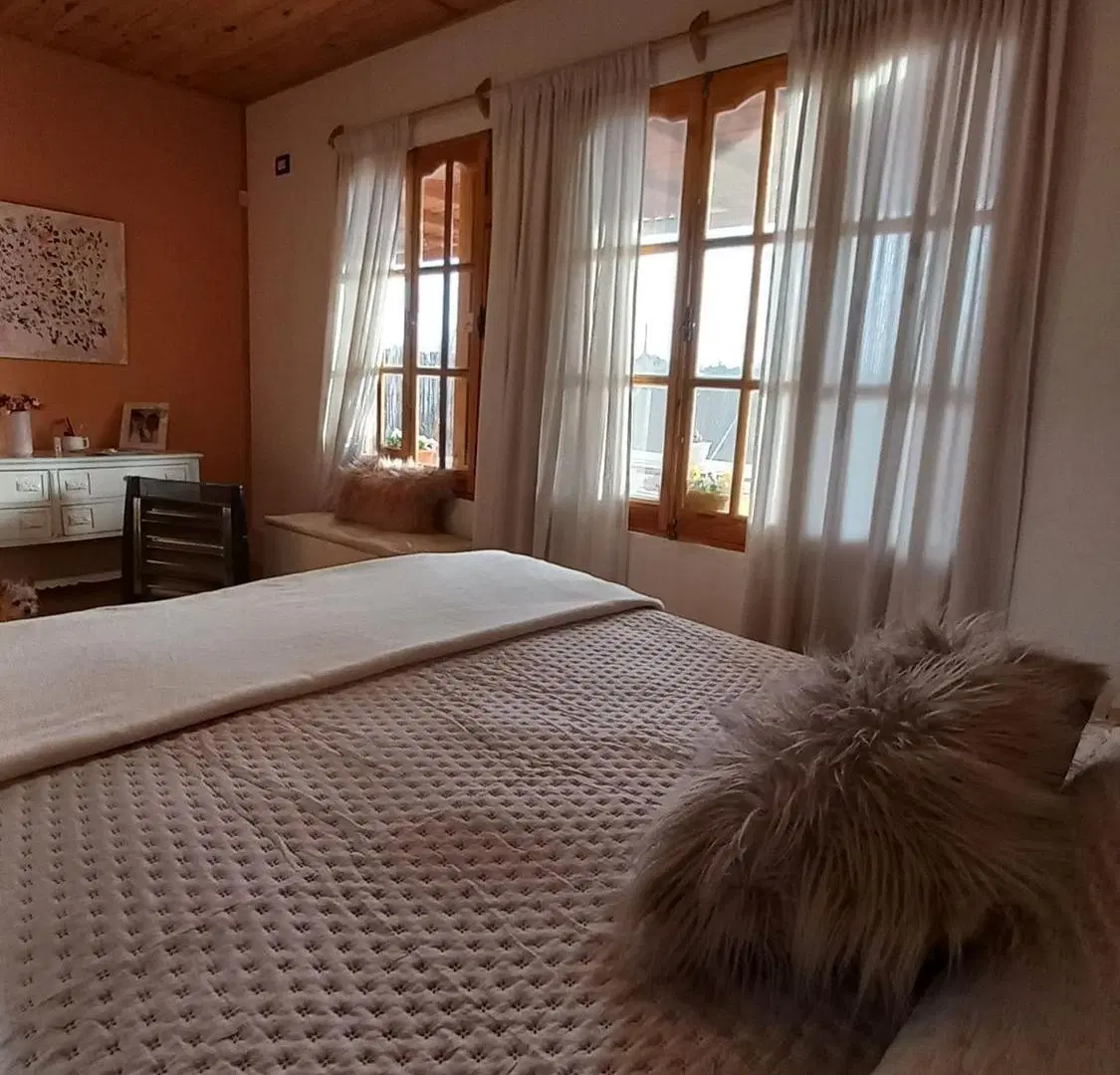 VENTA CASA AMOBLADA CON PISCINA CORRALITOS 8