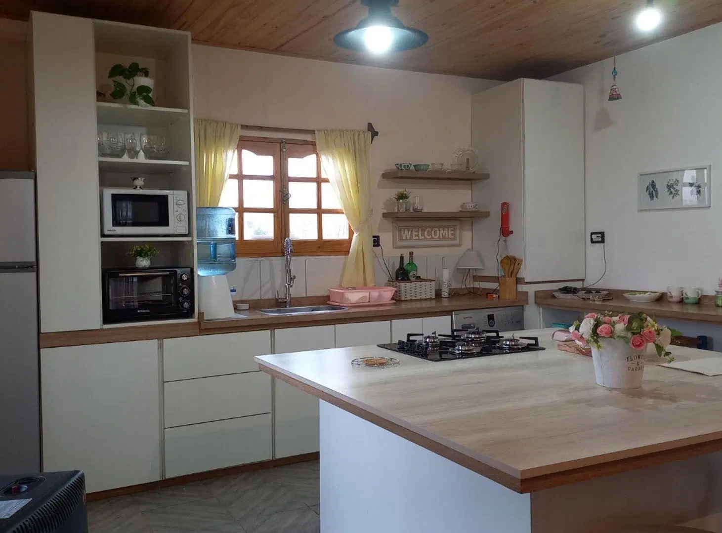 VENTA CASA AMOBLADA CON PISCINA CORRALITOS 5