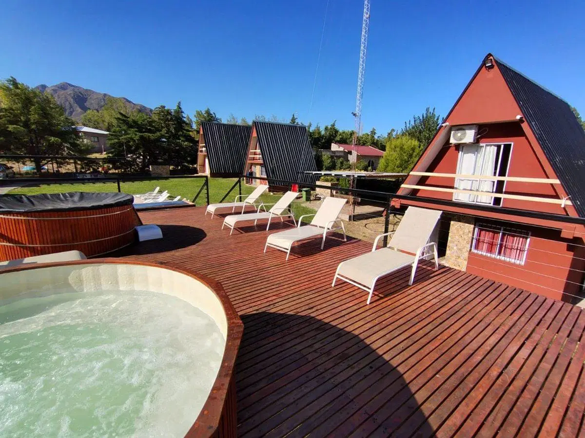 Se vende complejo de cabañas, Lujan de Cuyo, R82 3