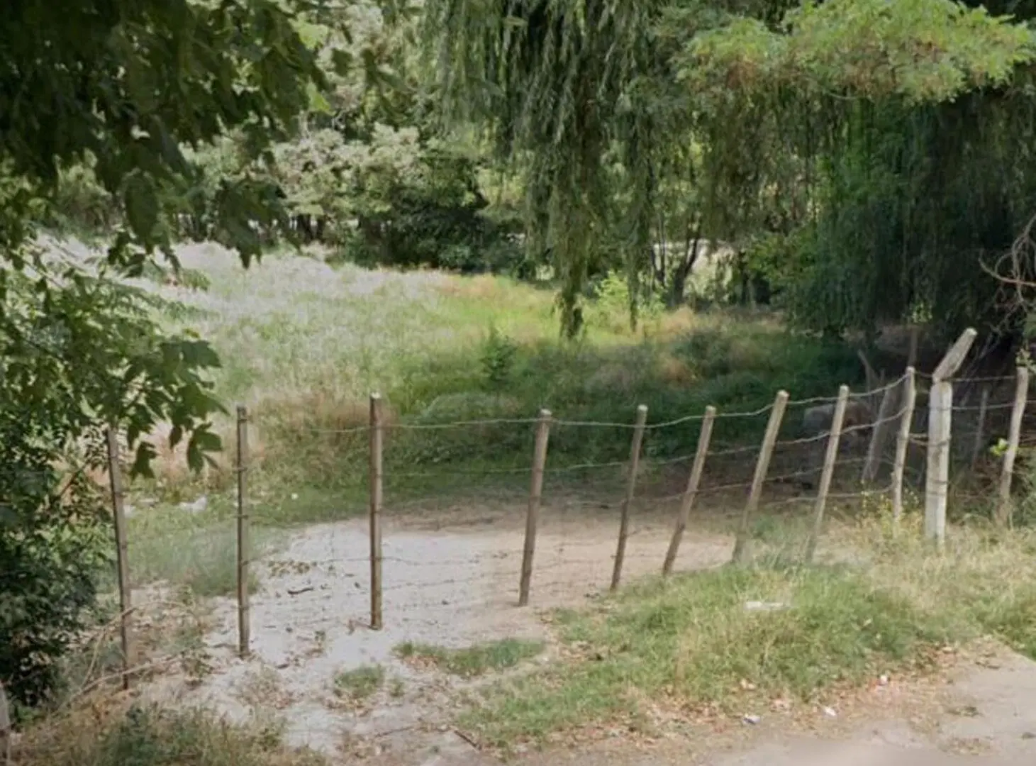 IMPORTANTE TERRENO EN VENTA EN TUPUNGATO CENTRO 2
