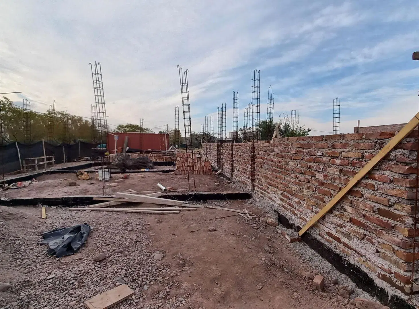 VENTA CASA EN CONSTRUCCIÓN+AUTO 0K EN MAIPÚ 2