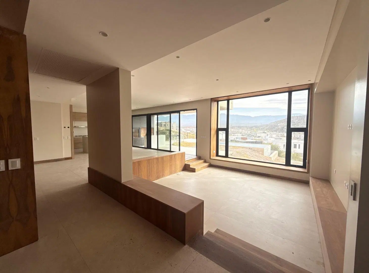 Alquiler Casa en barrio Aguaribay 3