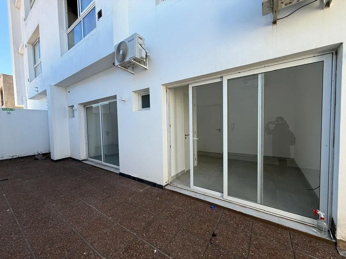 VENTA OFICINA EN EL CORAZON DE LUJAN DE CUYO 3